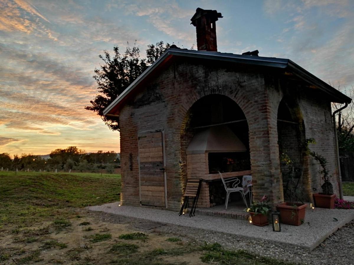 Agriturismo "La Fondazza" Villa Imola Eksteriør bilde